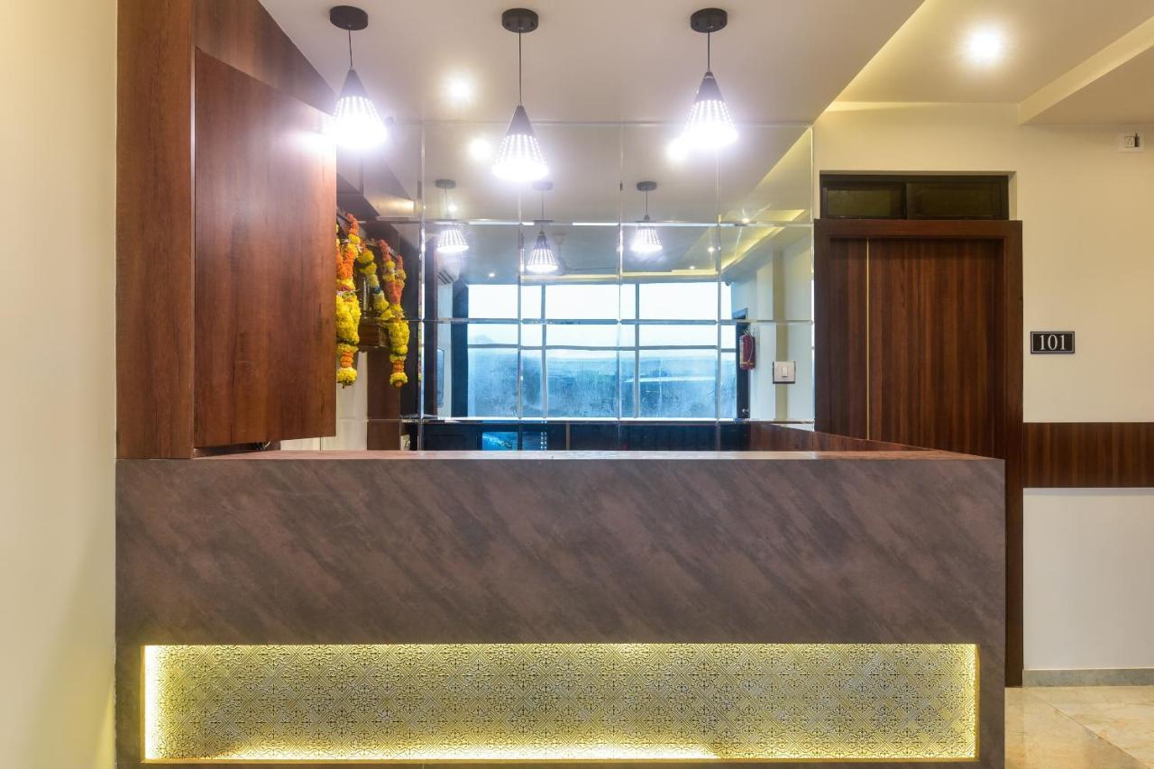 Oyo Shubham Residency Hotel Bhiwandi Exterior foto